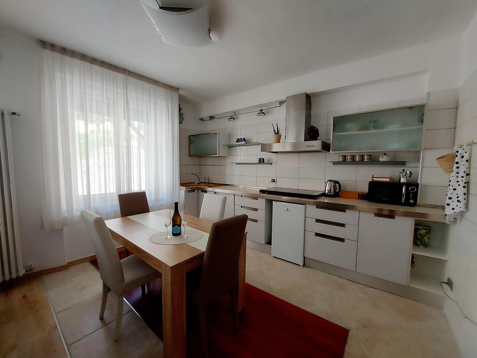 Isola Holiday Feltre Luaran gambar