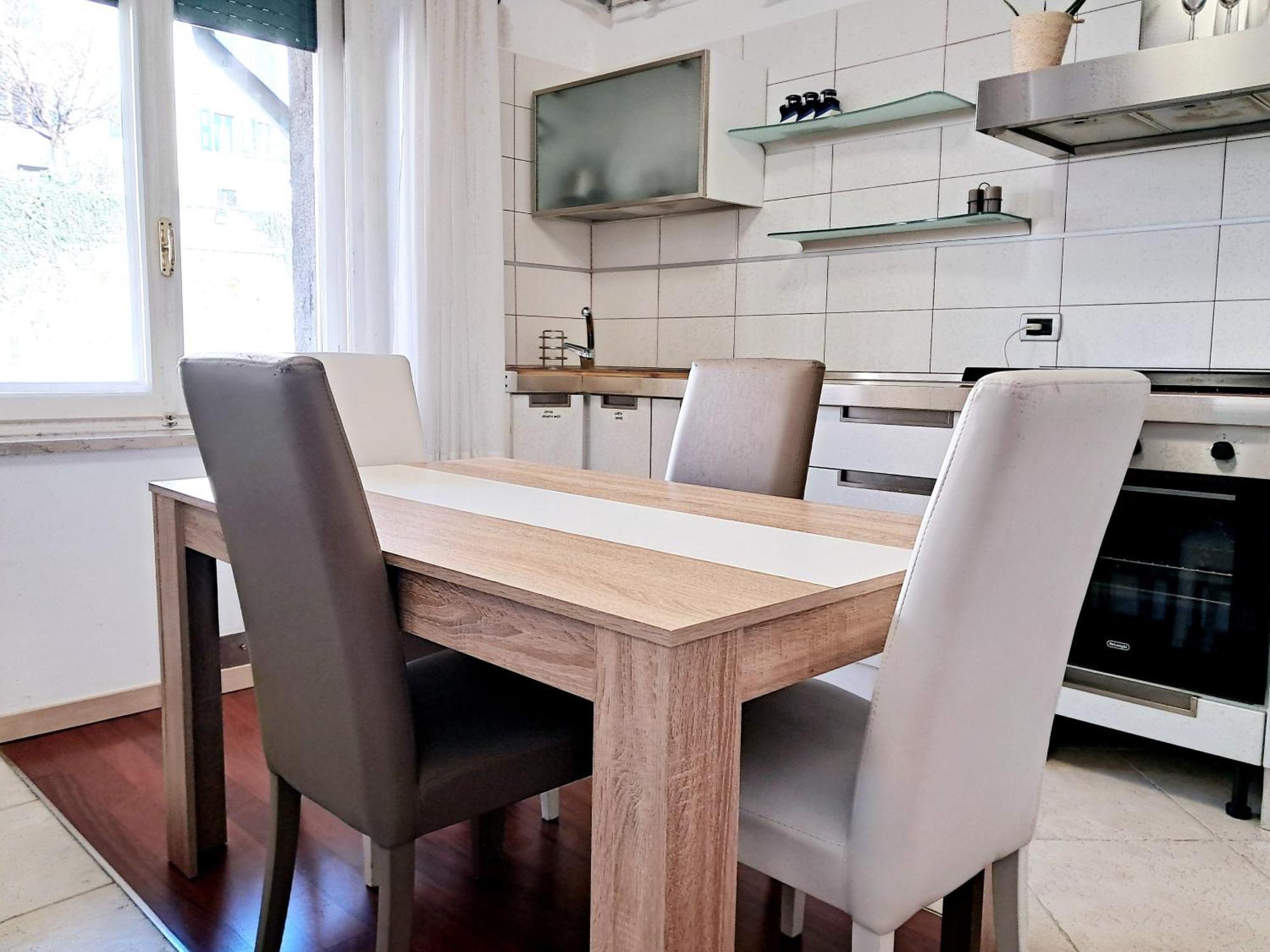 Isola Holiday Feltre Luaran gambar