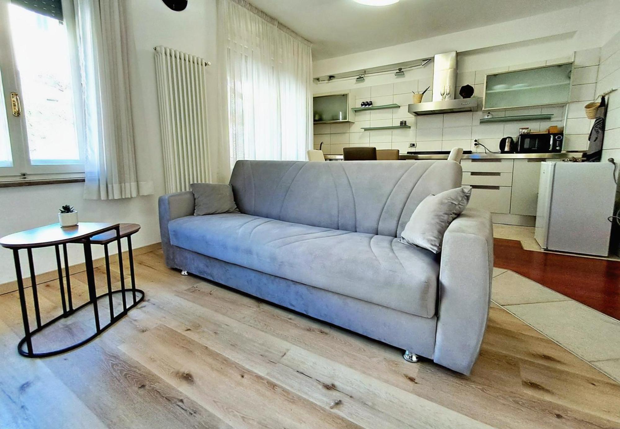 Isola Holiday Feltre Luaran gambar